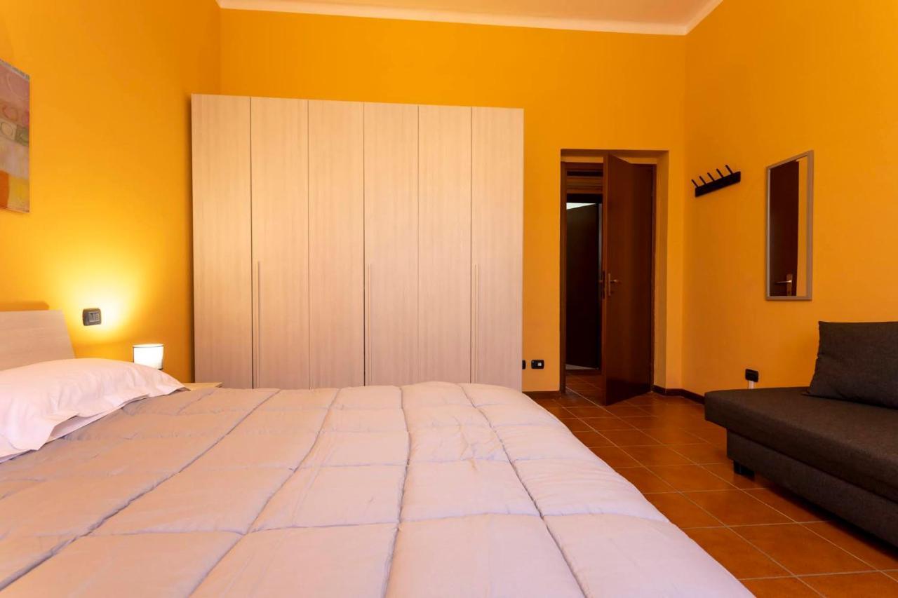 The Novara Gateway - Appartamento Novara Exterior photo